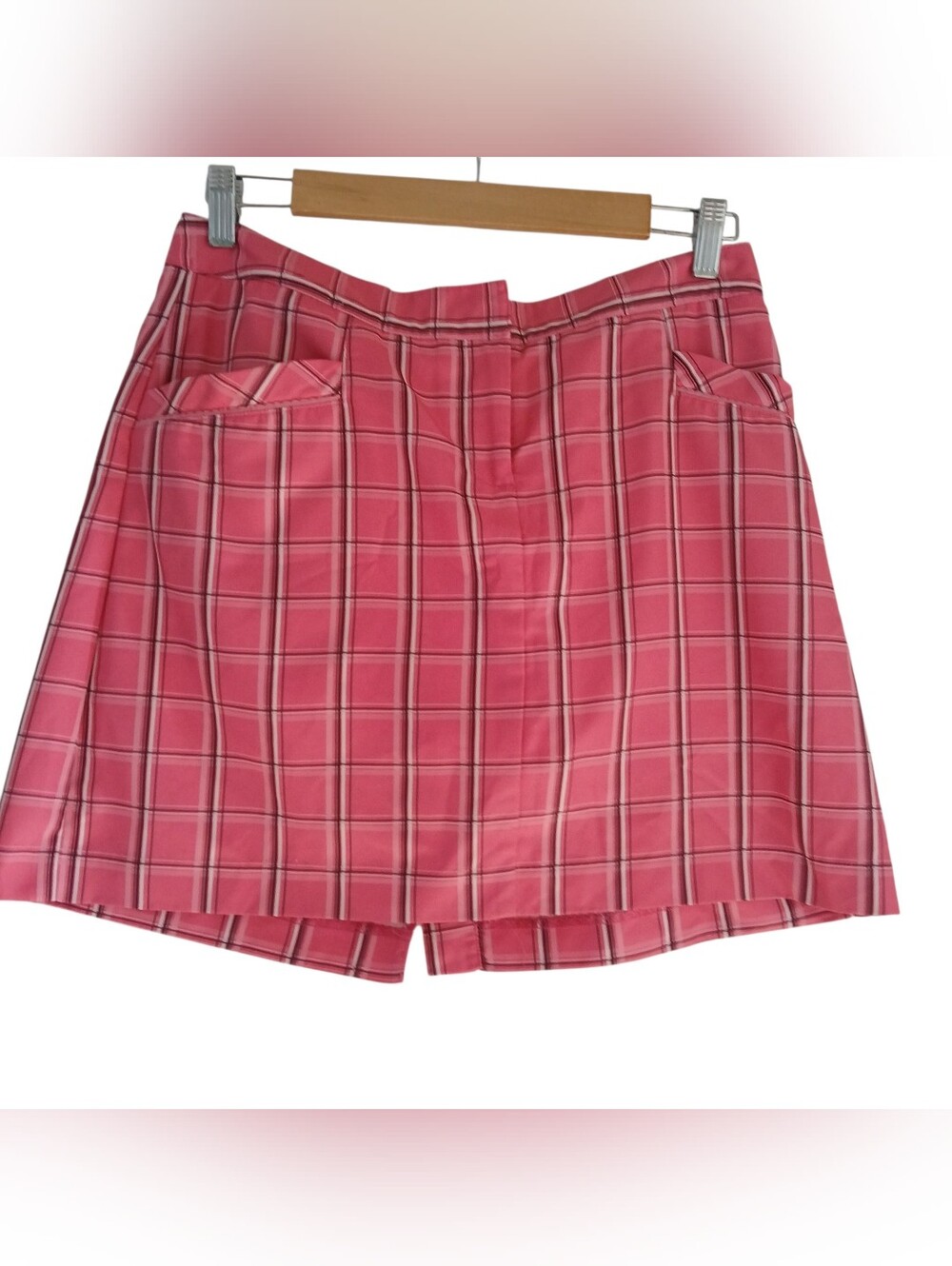 IZOD XFG  Skirt Skort A-Line Golf Lightweight Pleated Classic Plaid Size 4